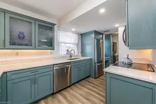 4126 Belair Ln, Naples, FL 34103 - Photo 12