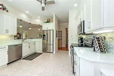 5005 Maxwell Cir #7-101, Naples, FL 34105 - Photo 4