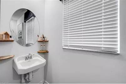 2318 Avocado Ln, Naples, FL 34120 - Photo 38