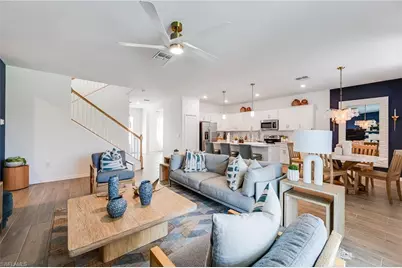 2318 Avocado Ln, Naples, FL 34120 - Photo 4