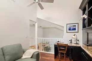 156 Amblewood Ln, Naples, FL 34105 - Photo 18