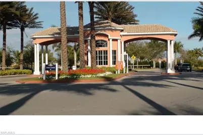 8693 Querce Ct, Naples, FL 34114 - Photo 4