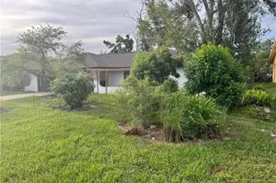 1513 SW 52nd Ln, Cape Coral, FL 33914 - Photo 1