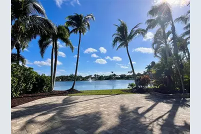 4669 Southern Breeze Dr, Naples, FL 34114 - Photo 2