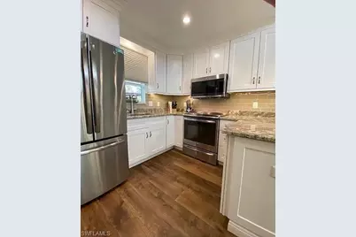 4713 Southern Breeze Dr, Naples, FL 34114 - Photo 10