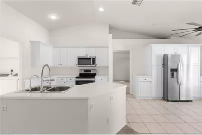 3320 SW 11th Ave, Cape Coral, FL 33914 - Photo 4