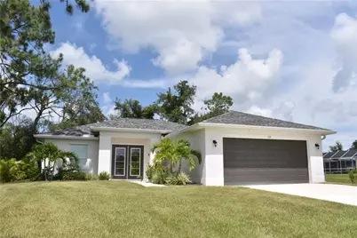212 Antis Dr, Rotonda West, FL 33947 - Photo 1