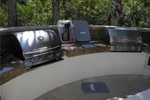 445 Cove Tower Dr, Naples, FL 34110 - Photo 38