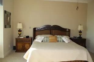 445 Cove Tower Dr, Naples, FL 34110 - Photo 16