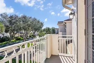 2375 Mont Claire Dr, Naples, FL 34109 - Photo 32