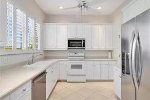 2375 Mont Claire Dr, Naples, FL 34109 - Photo 14