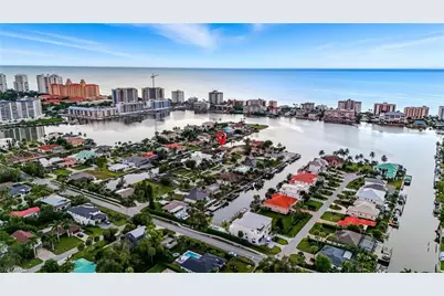 388 Pine Ave, Naples, FL 34108 - Photo 30