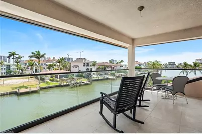 388 Pine Ave, Naples, FL 34108 - Photo 20