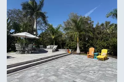 4670 Southern Breeze Dr, Naples, FL 34114 - Photo 8