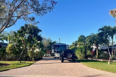 4694 Southern Breeze Dr, Naples, FL 34114 - Photo 1