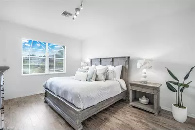 5576 Lago Villaggio Way, Naples, FL 34104 - Photo 12