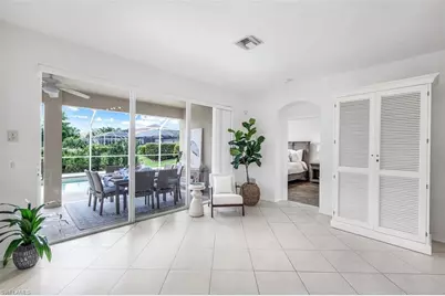 5576 Lago Villaggio Way, Naples, FL 34104 - Photo 6