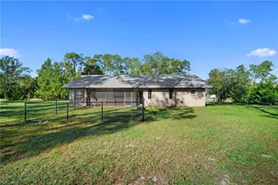 308 Roosevelt Ave, Lehigh Acres, FL 33936 - Photo 32