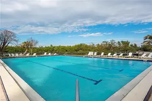 17 Bluebill Ave, Naples, FL 34108 - Photo 12