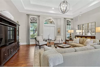 990 Tivoli Ct, Naples, FL 34104 - Photo 18