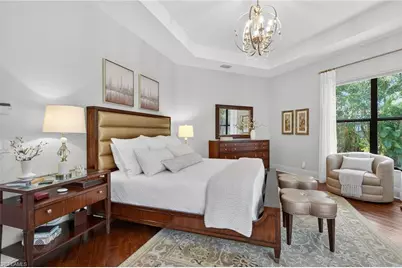 990 Tivoli Ct, Naples, FL 34104 - Photo 10