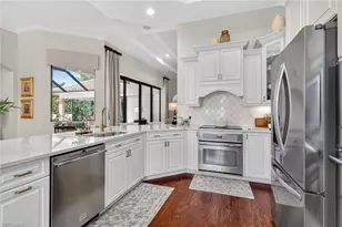 990 Tivoli Ct, Naples, FL 34104 - Photo 6