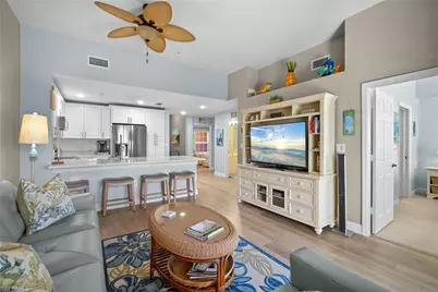 4455 Botanical Place Cir #405, Naples, FL 34112 - Photo 12