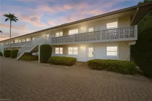 1686 Blue Point Ave, Naples, FL 34102 - Photo 38