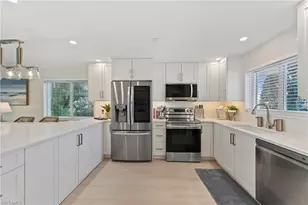 1686 Blue Point Ave, Naples, FL 34102 - Photo 8