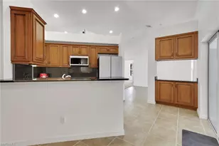 1330 11th St SW, Naples, FL 34117 - Photo 12