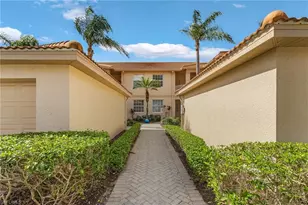 3984 Bishopwood Ct E, Naples, FL 34114 - Photo 32