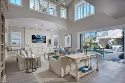 231 11th Ave S, Naples, FL 34102 - Photo 2