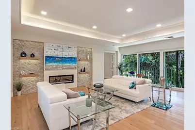 1100 3rd St S #202, Naples, FL 34102 - Photo 2