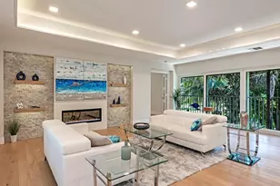 1100 3rd St S, Naples, FL 34102 - Photo 2