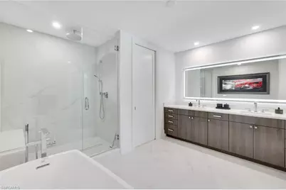 1130 3rd Ave S #215, Naples, FL 34102 - Photo 12