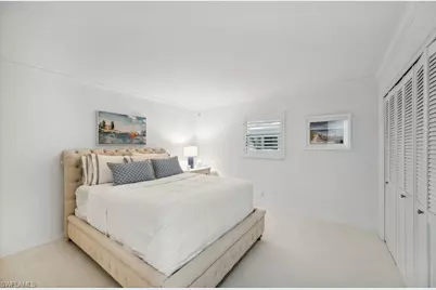 222 Harbour Dr #312, Naples, FL 34103 - Photo 14