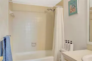 440 Seaview Ct, Marco Island, FL 34145 - Photo 28