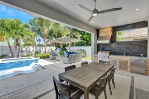 553 106th Ave N, Naples, FL 34108 - Photo 26