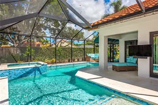 748 Reef Point Cir, Naples, FL 34108 - Photo 20