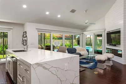 748 Reef Point Cir, Naples, FL 34108 - Photo 14