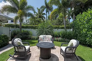 354 1st Ave N, Naples, FL 34102 - Photo 4