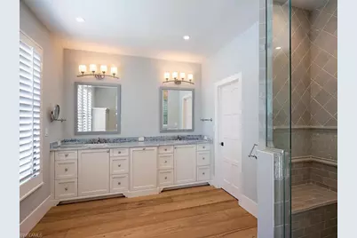 354 1st Ave N, Naples, FL 34102 - Photo 18