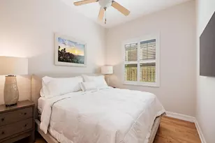 431 1st Ave N, Naples, FL 34102 - Photo 14