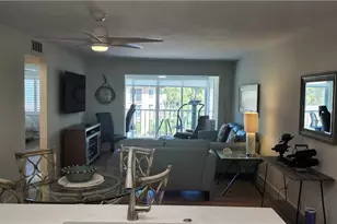 1051 Foxfire Ln, Naples, FL 34104 - Photo 4