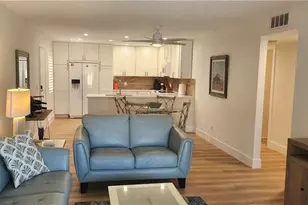 1051 Foxfire Ln, Naples, FL 34104 - Photo 6