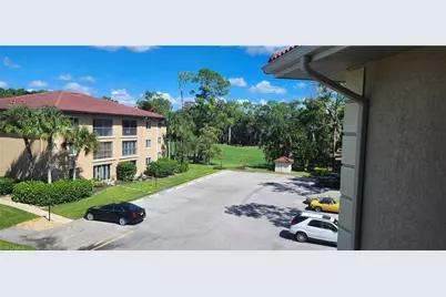 1051 Foxfire Ln #302, Naples, FL 34104 - Photo 8