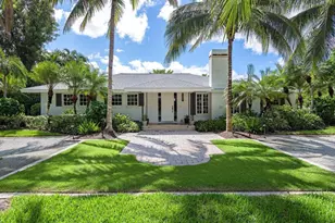 206 1st Ave N, Naples, FL 34102 - Photo 2