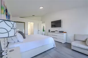 326 NE 10th Terrace, Cape Coral, FL 33909 - Photo 40