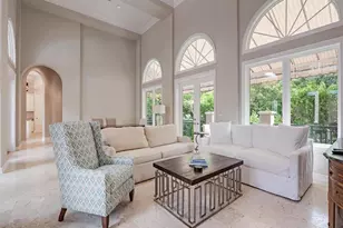 2080 Gordon Dr, Naples, FL 34102 - Photo 4