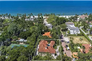 2080 Gordon Dr, Naples, FL 34102 - Photo 2